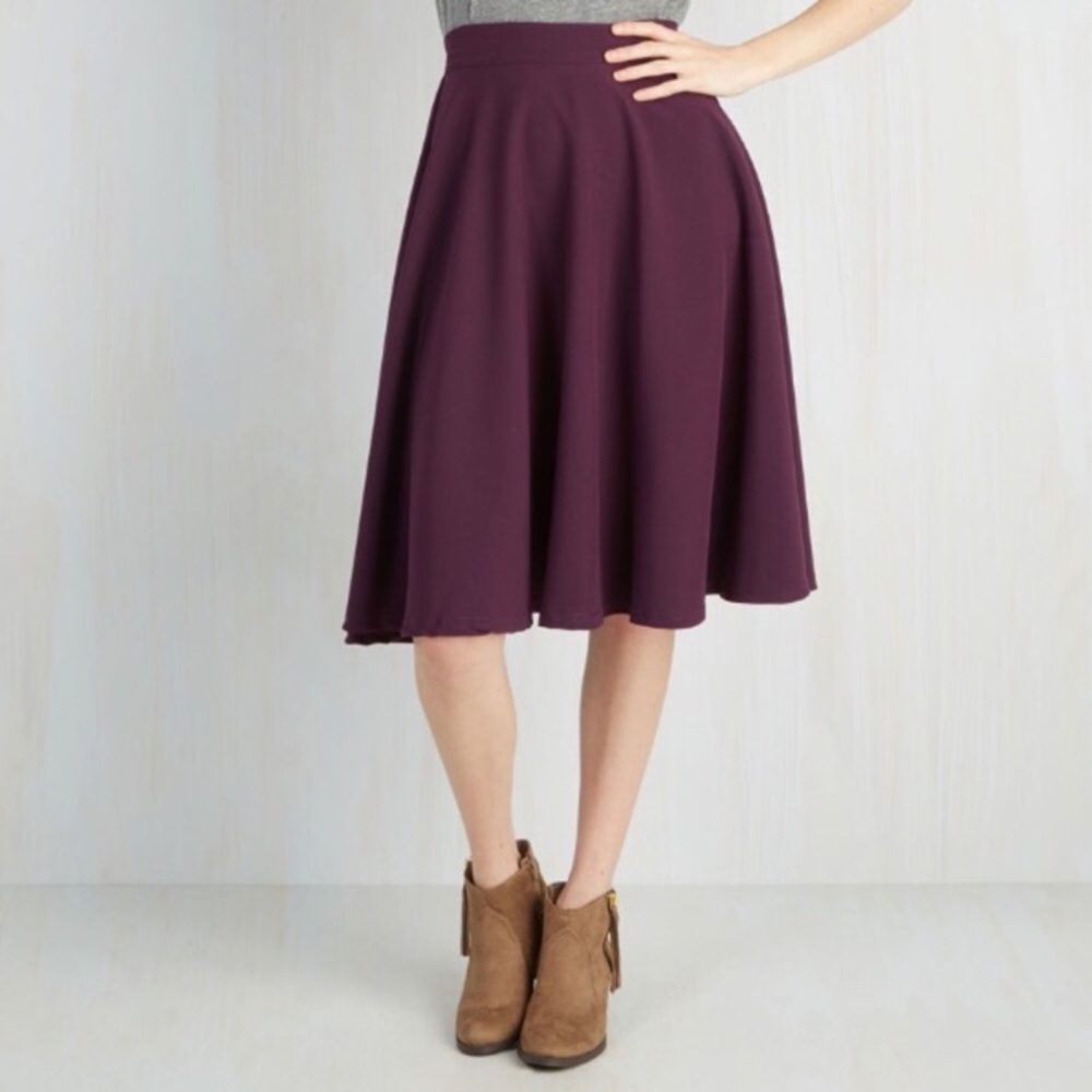 rocksteady burgundy circle skirt size large